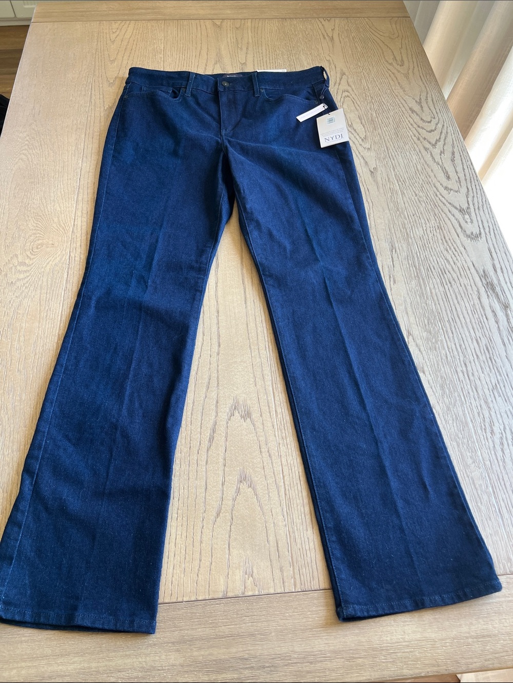 NWT NYDJ Marilyn Straight - Size 14